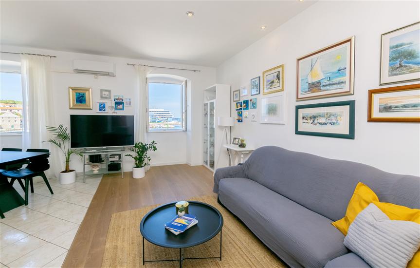 Apartment A1, for 5 persons
