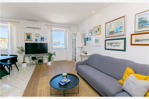 Apartment A1, for 5 persons