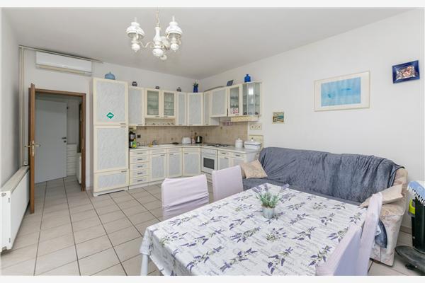 Apartment A2, for 4 persons