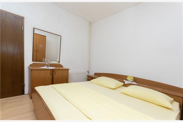 Apartment A2, for 4 persons