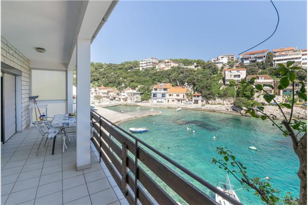 Apartment A2, for 4 persons