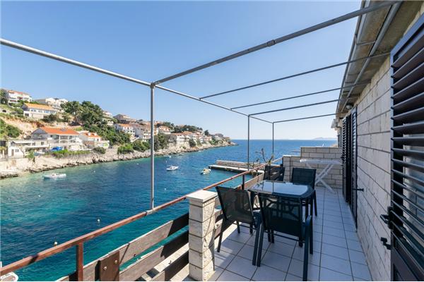 Apartment A3, for 4 persons