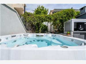 Vakantie huizen Split en Trogir Riviera,ReserverenFermajVanaf 400 €