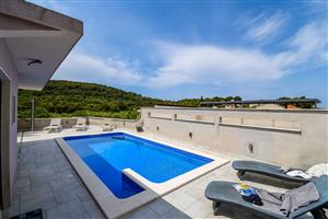 House - Okrug Donji (Ciovo)