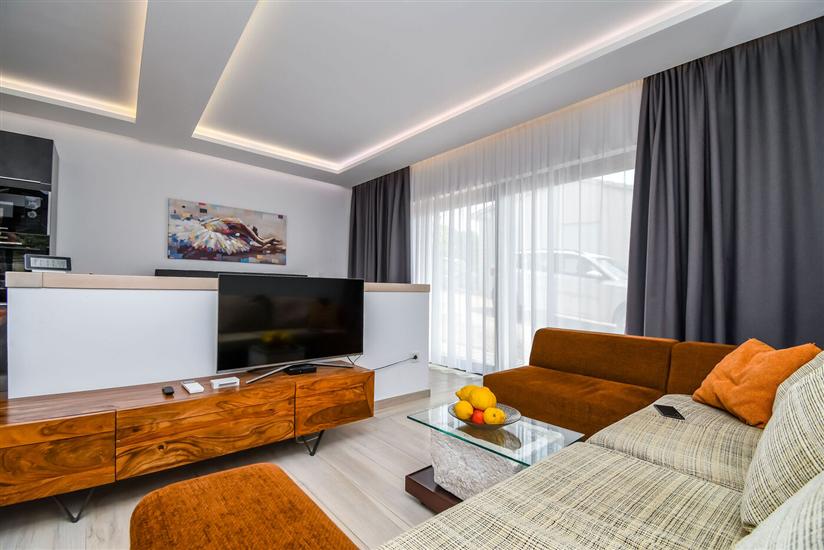 House K1, for 9 persons