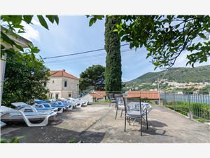 House Tanya Dubrovnik riviera, Stone house, Size 125.00 m2, Airline distance to the sea 10 m