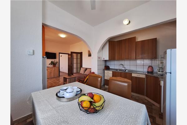 Apartment A1, for 4 persons