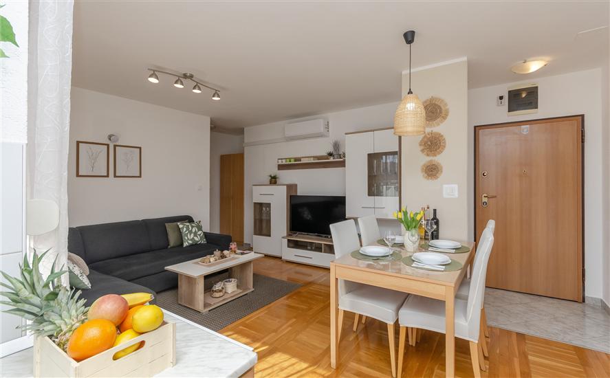 Apartment A1, for 4 persons