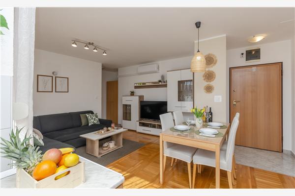 Apartment A1, for 4 persons