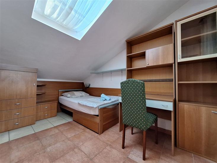 Apartment A2, for 4 persons