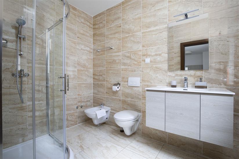 Room S1, for 2 persons