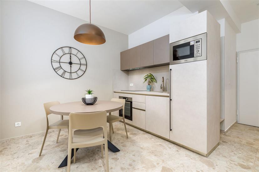 Apartment A4, for 3 persons