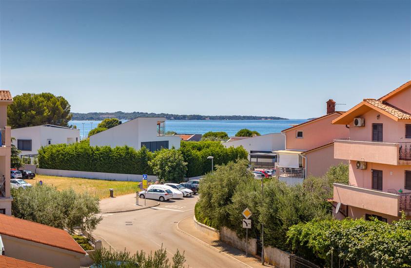 Apartment A6, for 6 persons