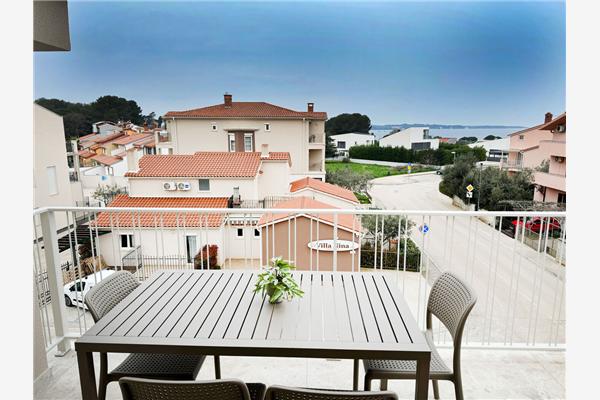 Apartment A6, for 6 persons