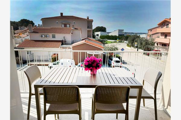 Apartment A6, for 6 persons