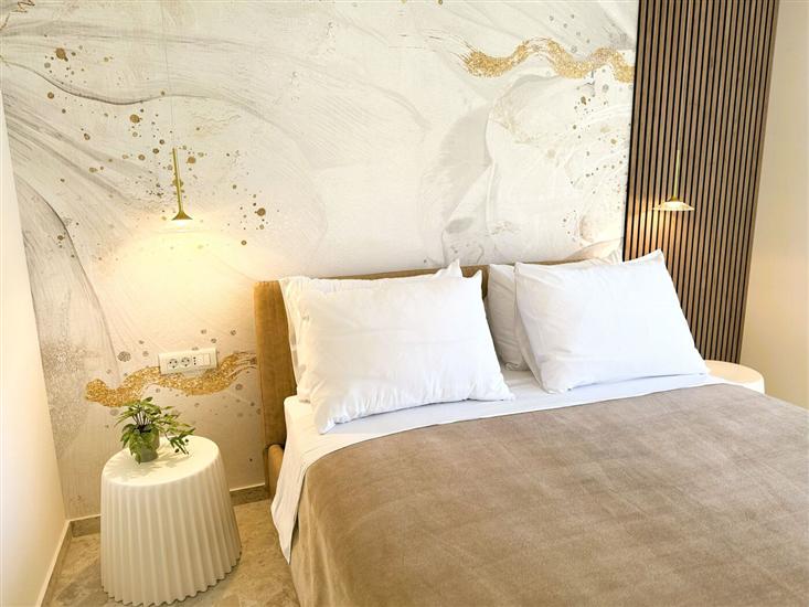 Apartment A6, for 6 persons