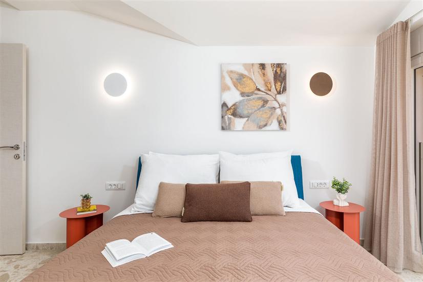 Apartment A7, for 4 persons