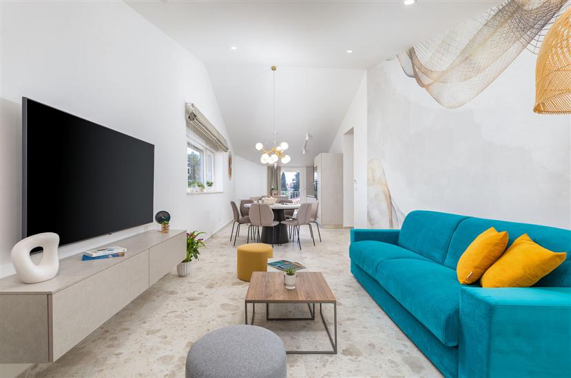 Apartment A8, for 6 persons