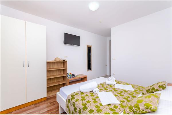 Apartment A4, for 2 persons