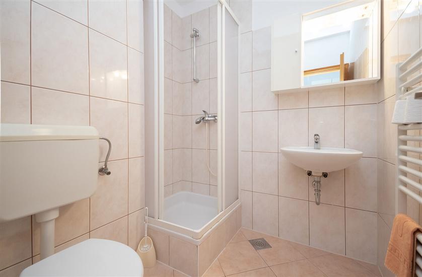 Apartment A6, for 3 persons