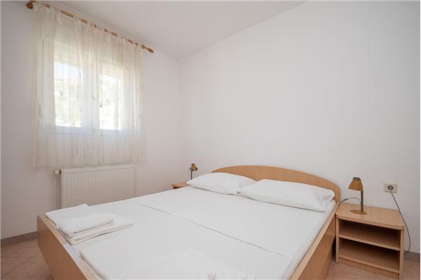 Apartment A7, for 4 persons