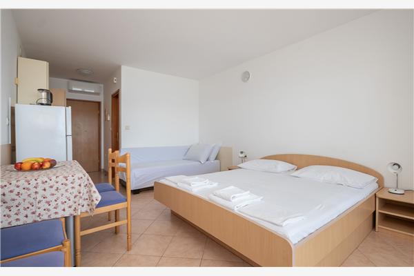 Apartment A6, for 3 persons