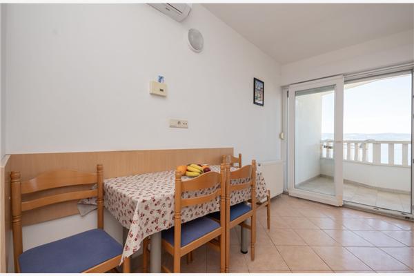 Apartment A7, for 4 persons