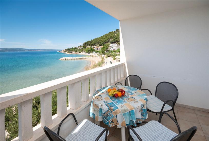 Apartment A7, for 4 persons