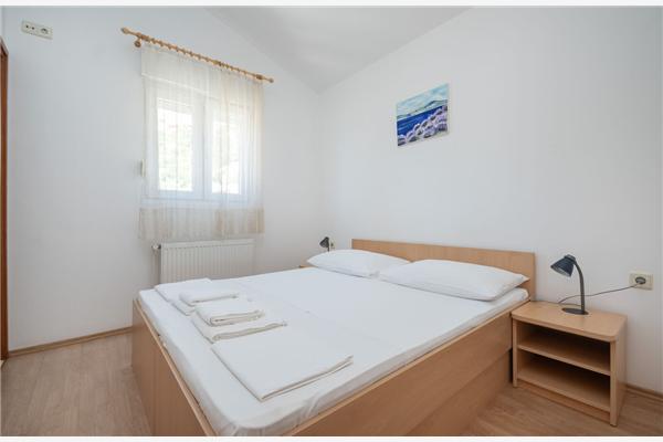 Apartment A9, for 6 persons