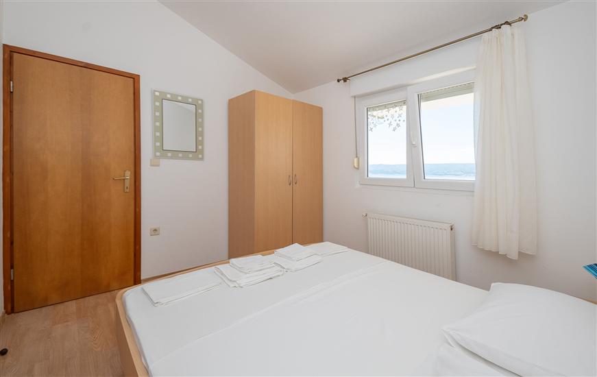 Apartment A9, for 6 persons