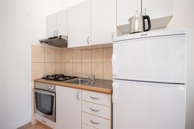 Apartment A9, for 6 persons