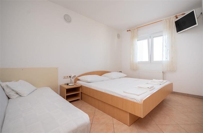 Apartment A2, for 3 persons