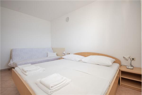 Apartment A2, for 3 persons