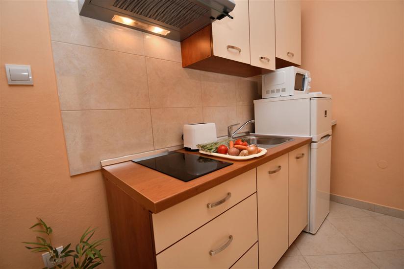 Apartment A1, for 5 persons