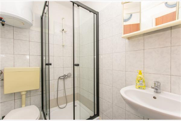 Apartment A2, for 3 persons