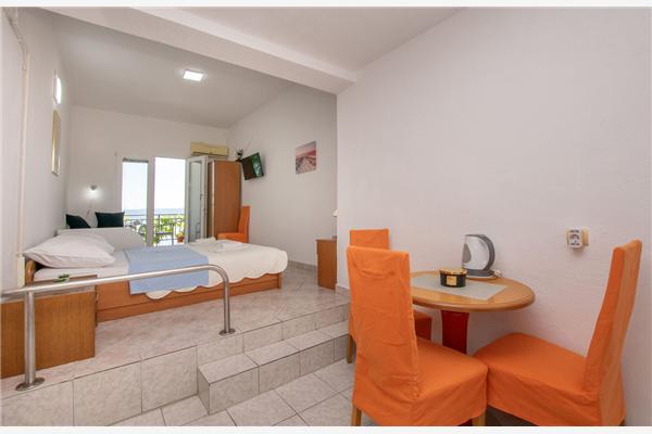 Apartment A2, for 3 persons