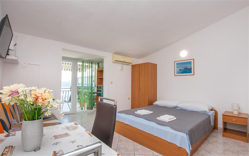 Apartment A4, for 3 persons