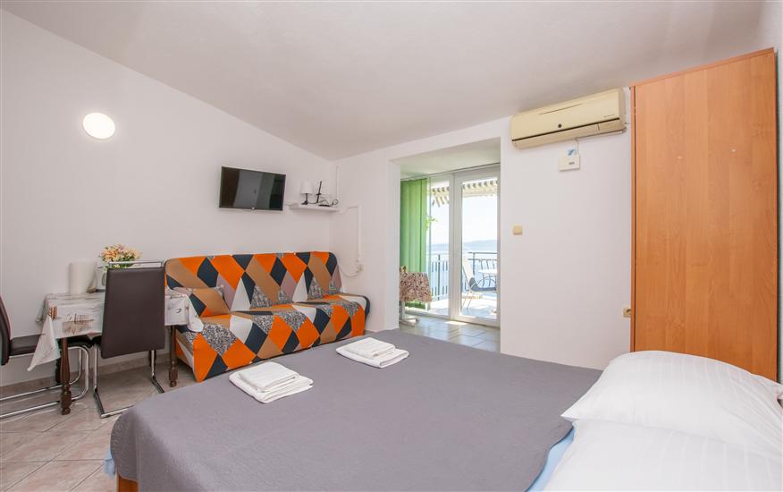 Apartment A4, for 3 persons