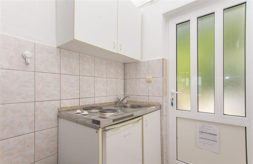 Apartment A4, for 3 persons