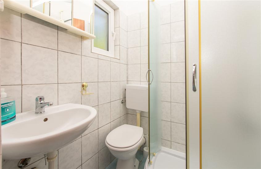 Apartment A4, for 3 persons