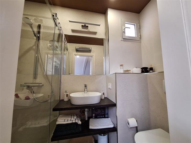 Apartman A2, na 6 osebe