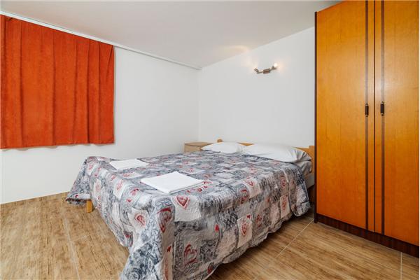 Apartment A1, for 2 persons