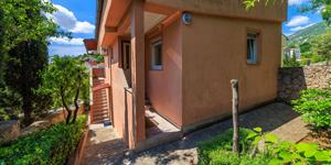 Apartment - Karlobag