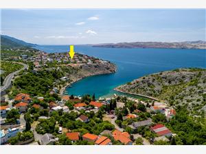 Apartments Mirela Karlobag, Size 38.00 m2, Airline distance to the sea 200 m