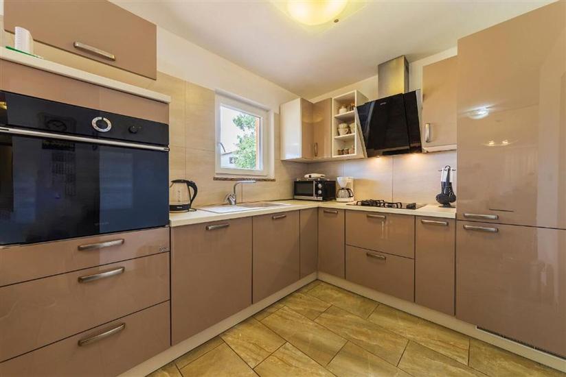 House K1, for 11 persons