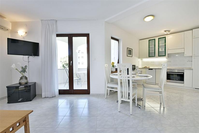 Apartment A1, for 4 persons