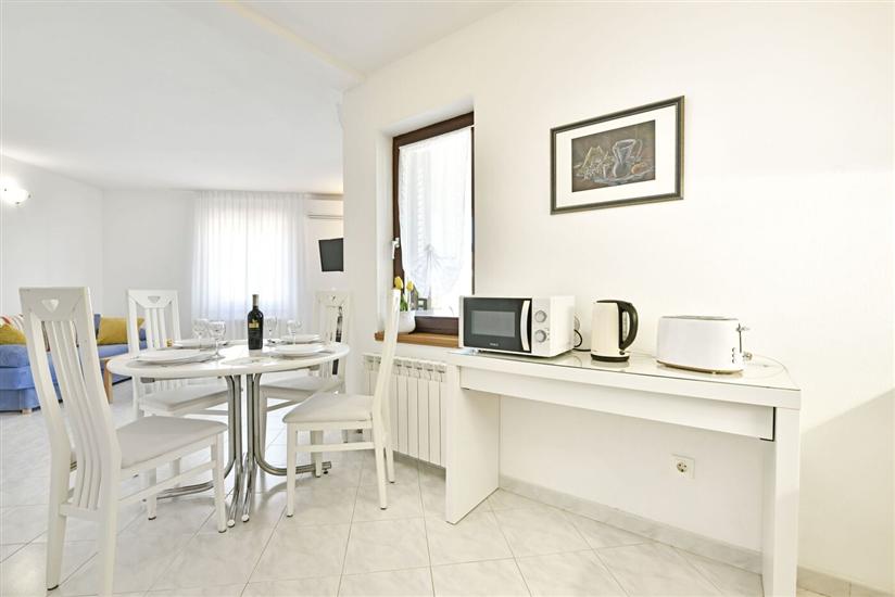Apartment A1, for 4 persons