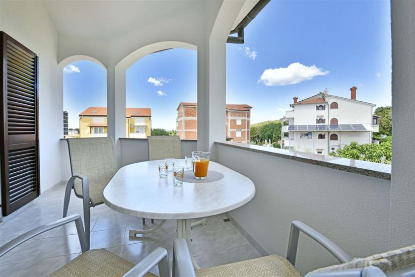 Apartment A1, for 4 persons