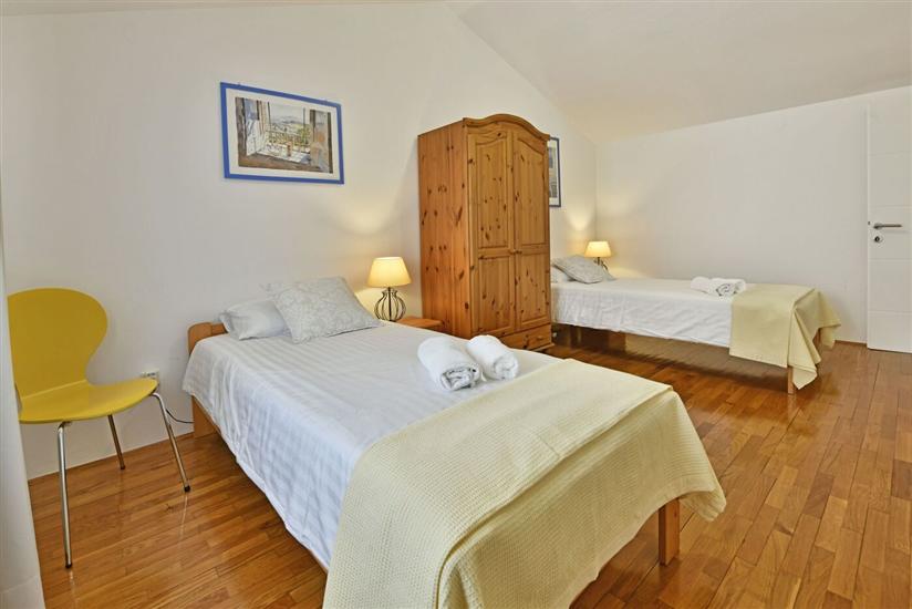 Apartment A2, for 4 persons