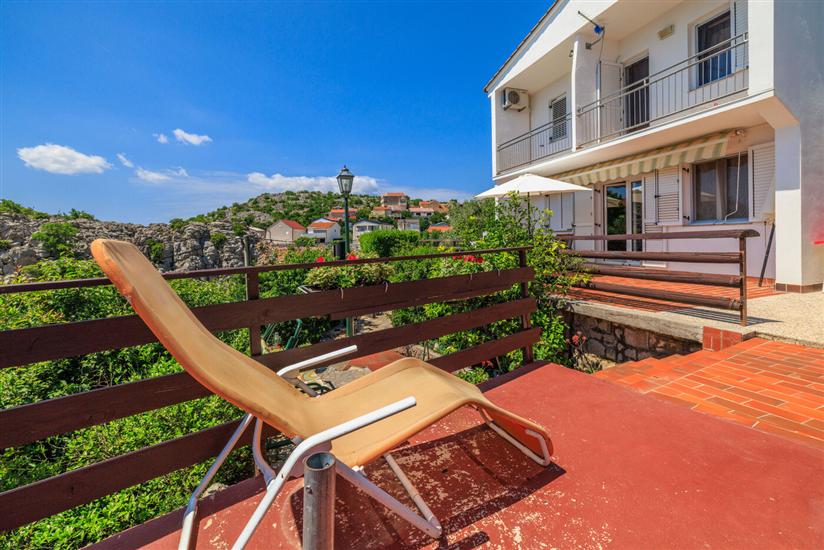 Apartment A1, for 4 persons